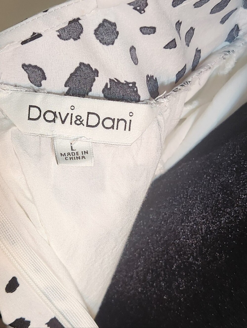 Davi & Dani White and Black Spotted Tie-Shoulder Midi Dress — Classic Summer - Picture 3 of 12